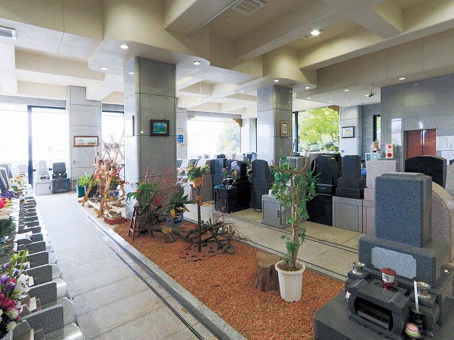 小豆沢墓苑の施設写真