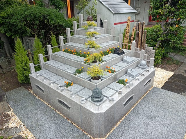 個別型永代供養墓「日月花苑」の施設写真