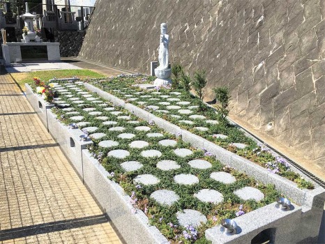 八王子西樹木葬墓地の施設写真
